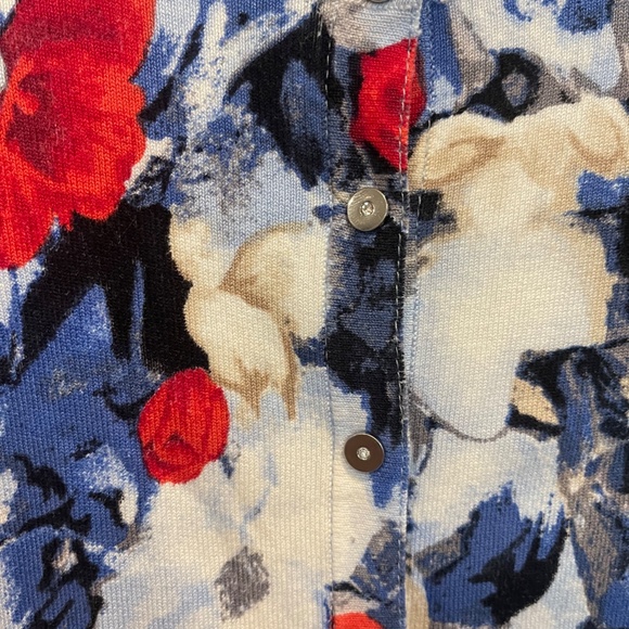 White Houses Black Market Women's Floral Artsy 3/4 Sleeve Cardigan Sweater Size - Picture 3 of 4